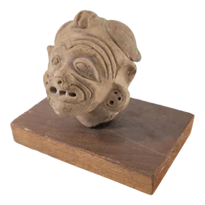 15th Century or Earlier Pre-Columbian Pottery Head of a Figure on Base