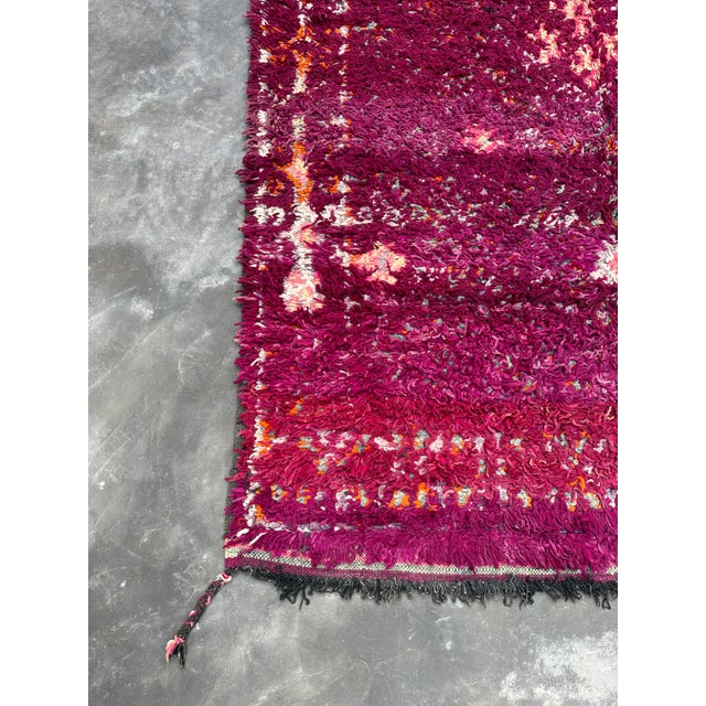 Raspberry Pink Moroccan Handmade Rug - 6'9" X 10'6" Ft For Sale - Image 8 of 10