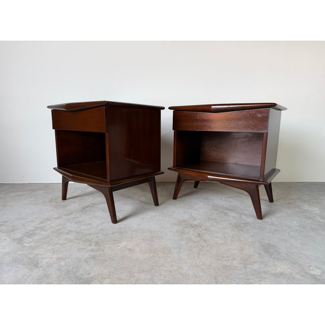 1940’s Art Deco Solid Mahogany Nightstands With Drawer & Open Shelf – A Pair For Sale - Image 4 of 18