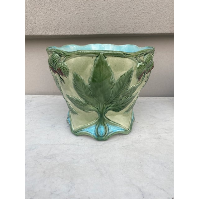 French Country 19th Century Majolica Chesnut Jardinière Saint Clement For Sale - Image 3 of 7