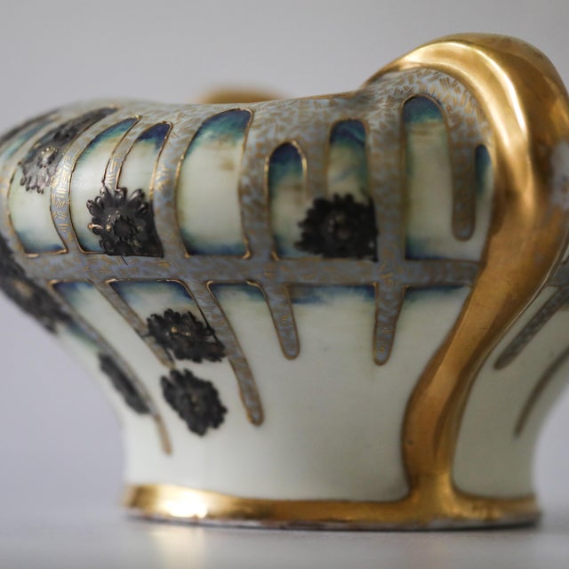 RStK Amphora Bowl, c.1900, Hand-Painted Floral & Gilt, 10.25-Inch For Sale In Las Vegas - Image 6 of 15