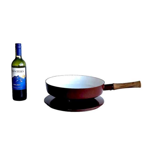 Vintage Dansk Kobenstyle Brown Enamel Skillet Pan and Lid Designed by Jens Quistgaard, 2 Piece Set For Sale - Image 10 of 11
