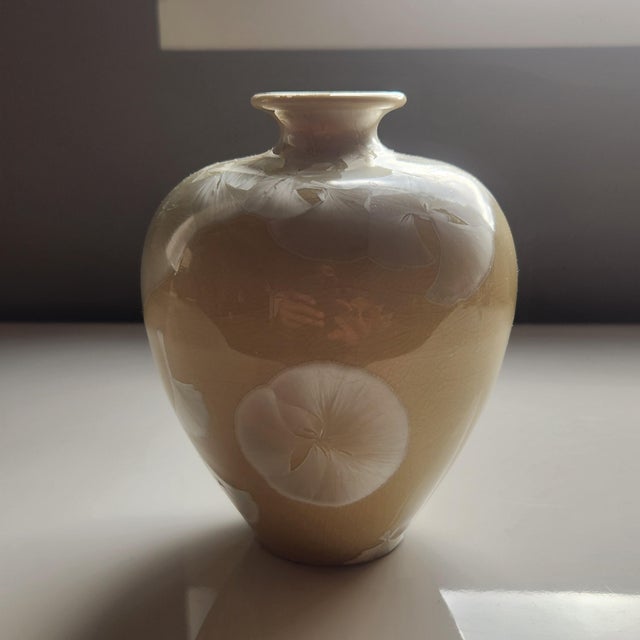 Small Porcelain Vase For Sale In San Diego - Image 6 of 6