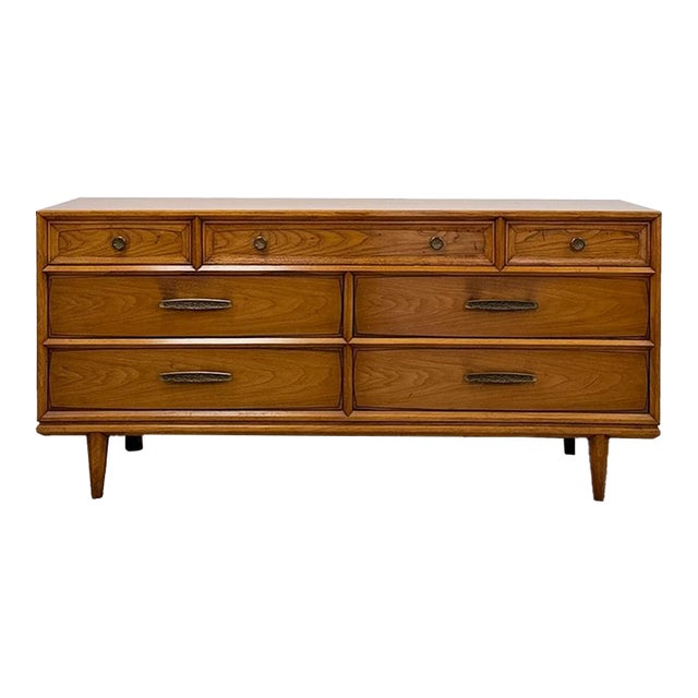Heritage MCM Lowboy 7-Drawer Dresser Unique Brass Pulls Vintage Long Dresser For Sale