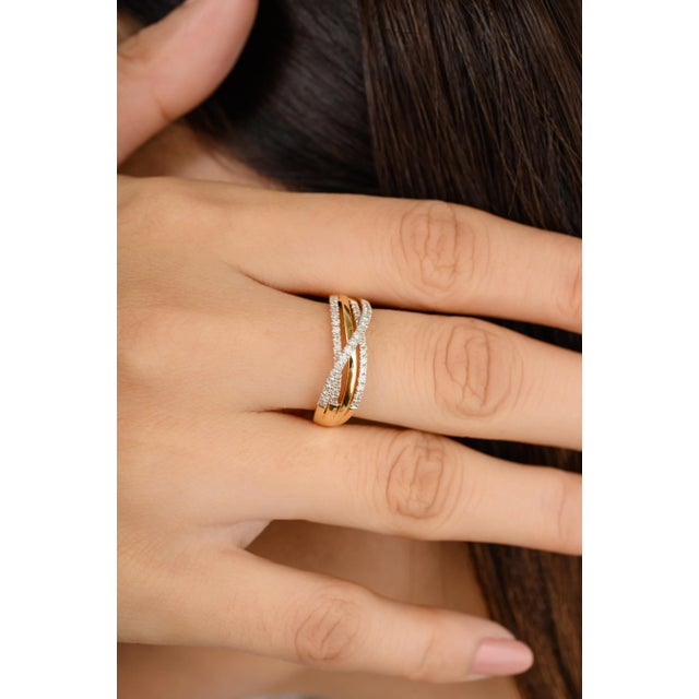 Crossover Natural Diamond Engagement Ring Size 7 For Sale - Image 4 of 12