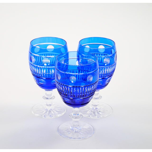 Large Val Saint Lambert Cobalt Blue Crystal Wine and Water Service for 12 People For Sale - Image 11 of 14