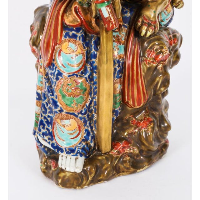 Antique 19th Century Japanese Meiji Kutani Guanyin Sculpture in Porcelain For Sale - Image 17 of 18