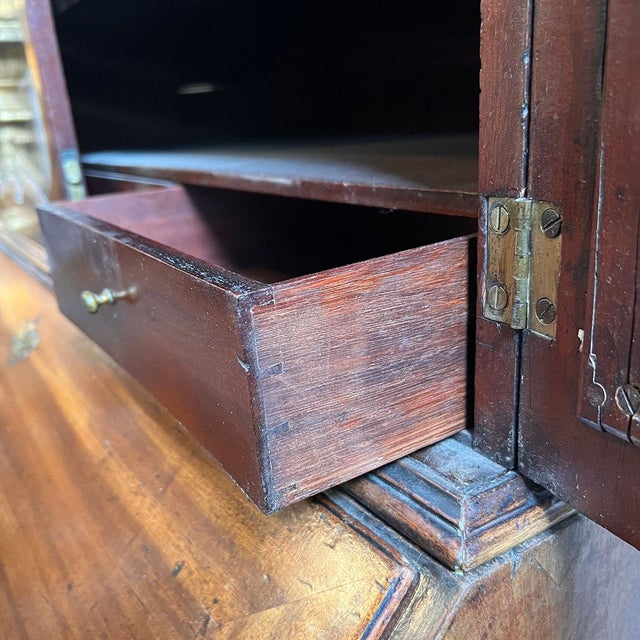 Wood English George II Mahogany Mirrored Bureau Cabinet (Secretary Bookcase) For Sale - Image 7 of 16