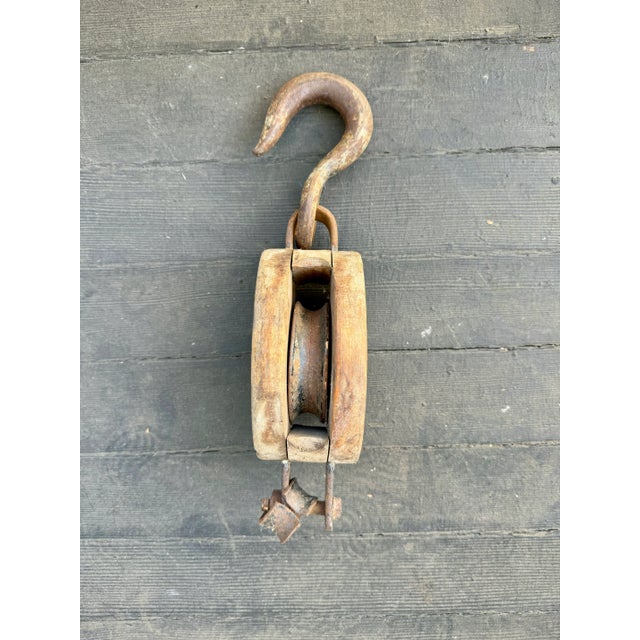 Vintage/antique chunky large Wood and Cast Iron Single Drum Block and Tackle Pulley with Hook, by Boston & Lockport Block...