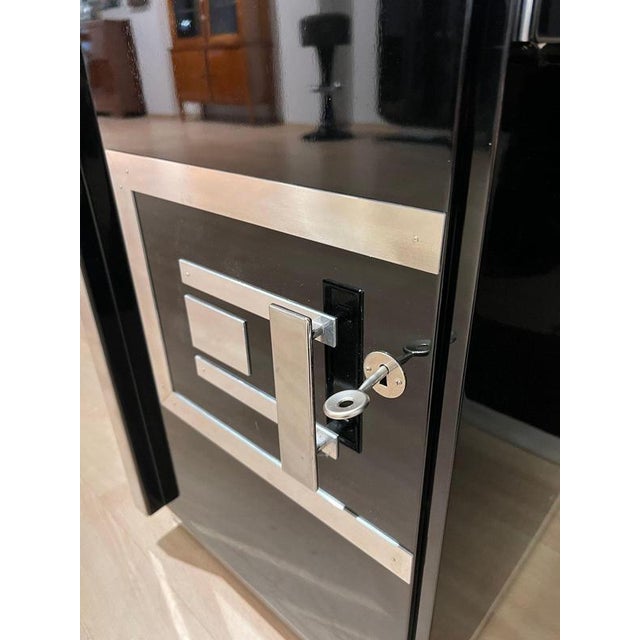 Art Deco Desk in Black Lacquer, Walnut & Metal, France, 1930s-1940s For Sale - Image 14 of 18