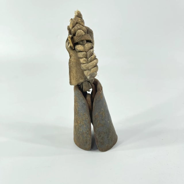 Early 20th Century Metal Goat Bell Ghana MATTER COLLECTION For Sale In Denver - Image 6 of 8