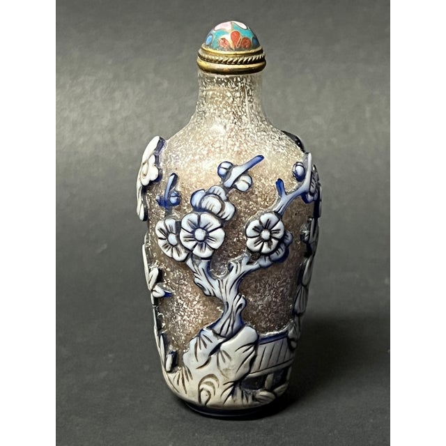 Glass Chinese Art Overlay Peking Glass Snuff Bottle For Sale - Image 7 of 7