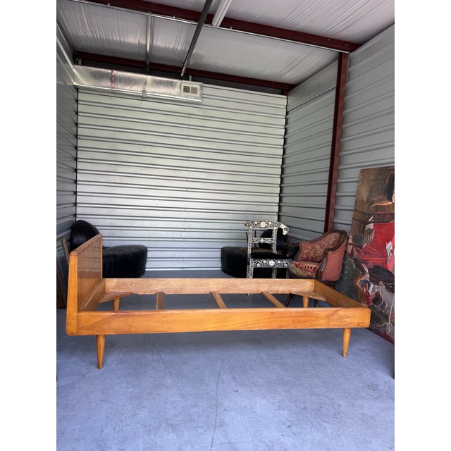 1960s Mid Century Modern Maple Wood Daybed For Sale In Jacksonville, FL - Image 6 of 10