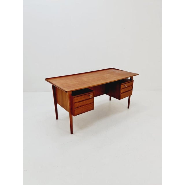Danish Teak Desk by Peter Løvig Nielsen for Løvig, 1960s For Sale - Image 6 of 11