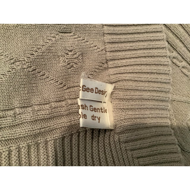 1980s Custom Gray Cable Knit Cotton Throw & Lumbar Pillow Set- 2 Pieces For Sale - Image 11 of 13