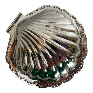 Vintage Mid 20th Century Silverplate Clam Shell Caviar Dish With Glass Liner or Jewelry/Trinket Box For Sale