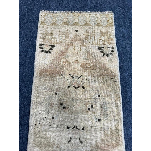 Turkish Yastik Rug 1'4" x 3'2" For Sale - Image 4 of 5