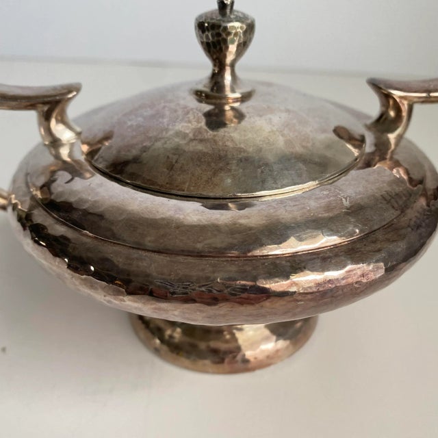 Vintage Art Deco Derby Silver Plate Co Hammered Lidded Sugar Bowl For Sale - Image 6 of 10