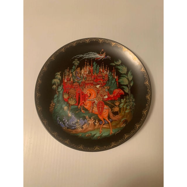 Asian Antique Vintage 1980s 18kt Gold Adorned Black Porcelain Decorative Plate For Sale - Image 3 of 4