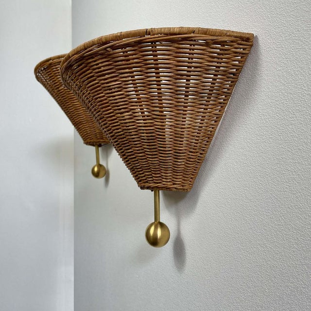 Mid-Century Rattan and Brass Wall Lights, Austria, 1960s, Set of 2 For Sale - Image 3 of 17