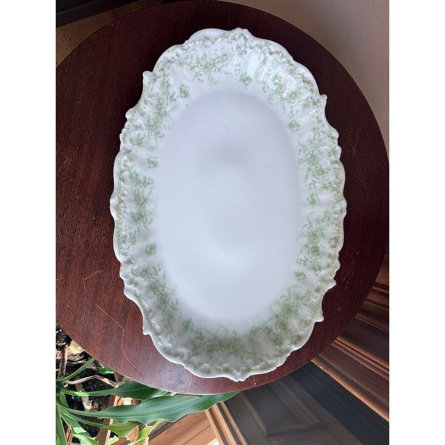 Late 19th Century, Elite Works Limoges France Porcelain Serving Platters Green Floral Garland Scalloped Edge - a Pair For Sale - Image 9 of 12