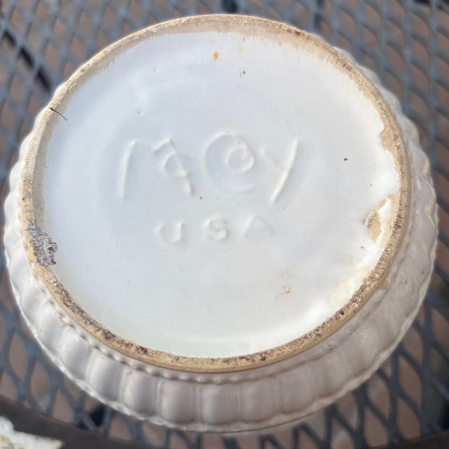 Mid-Century Modern White McCoy Planter With a Beaded and Dot Design For Sale - Image 3 of 3