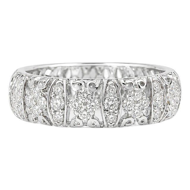 Late 20th Century 14K White Gold Diamond Eternity Infinity Wedding Band Ring Estate, Size 7 For Sale