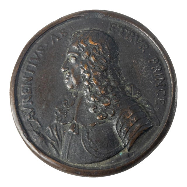 18th Century Italian Bronze Medal of Lorenzo Medici by Antonio Selvi For Sale