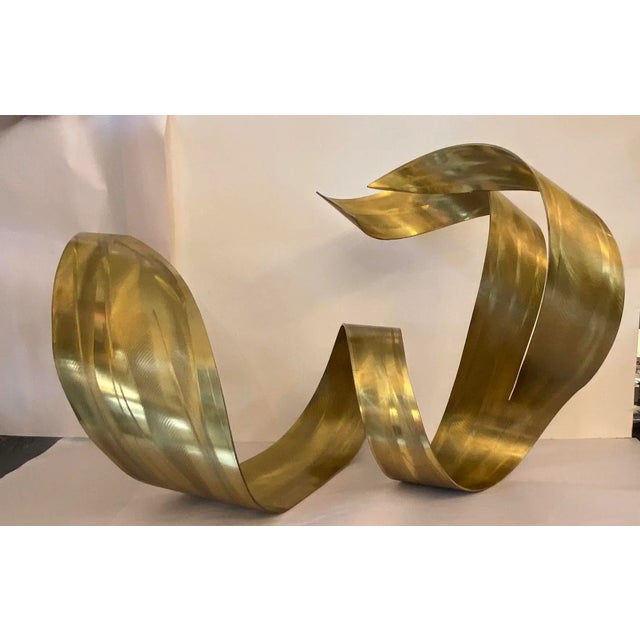 Metal 1980s Lela Katzen Biomorphic Sculpture in Etched Brass For Sale - Image 7 of 7