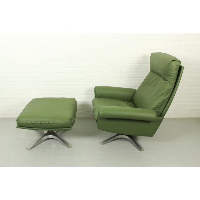 DS-31 High-Back Lounge Chair and Ottoman from de Sede, 1970s, Set of 2 For Sale - Image 9 of 13