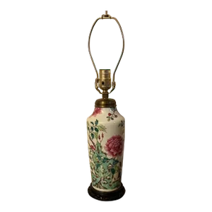 Antique 19th Century Chinese Export Famille Rose Porcelain Vase Mounted as a Lamp