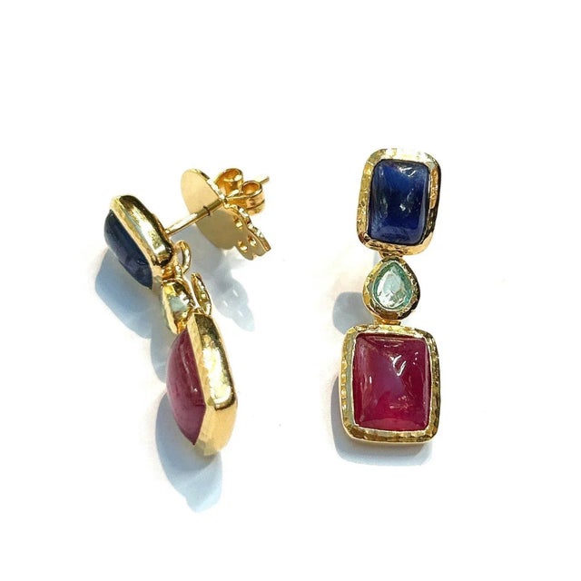 Bochic “Orient” Emerald, Blue Sapphire & Red Ruby Earrings Set 18K Gold&Silver - 2 Pieces For Sale In New York - Image 6 of 12