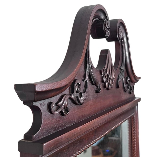 1940s 1940s American Federal Style Mahogany Wall Mirror For Sale - Image 5 of 11