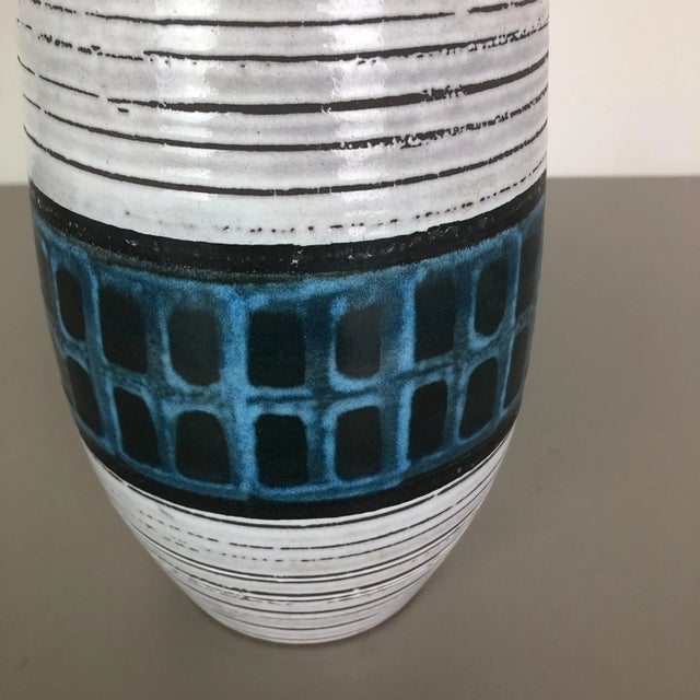 Large Multi-Color Fat Lava Europ Line Vase from Scheurich, Germany, 1970s For Sale - Image 14 of 18