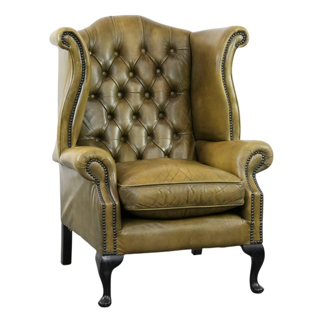 English Style Moss Green Cowhide Chesterfield Wingback Armchair For Sale