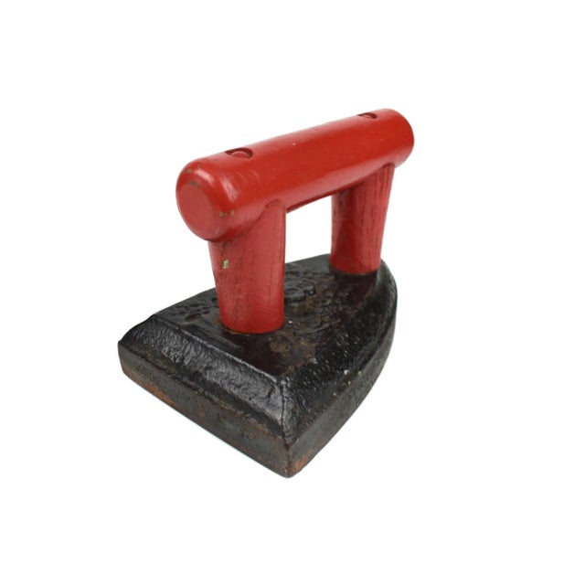 Mid 20th Century Cast Iron Stove Top Iron Model Doorstop Paperweight Bookend With Wooden Handle For Sale - Image 6 of 8