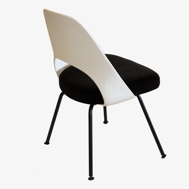 "Black velvet, if you please." This vintage Eero Saarinen for Knoll white plastic-back side chair was just reupholstered...
