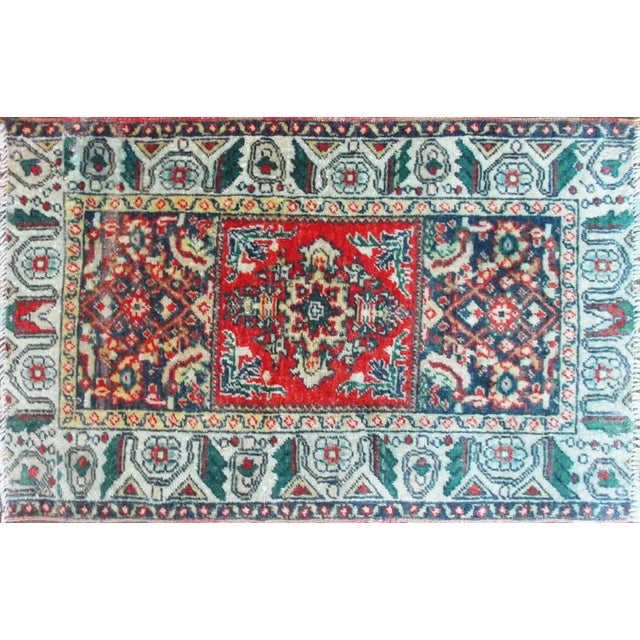 The materials are from vegetable dyes wool pile over wool foundation. The pattern is floral in deco style. Yastik or...