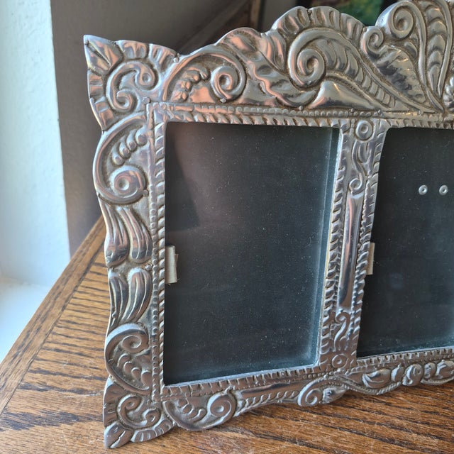 1990s Handcrafted Mexian Pewter Triple Triptych Photo Picture Frame Folk Art 15.5 X 10 For Sale - Image 17 of 17