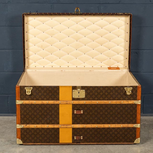 Antique Steamer Trunk in Monogram Canvas from Louis Vuitton, France, 1920 For Sale - Image 9 of 18