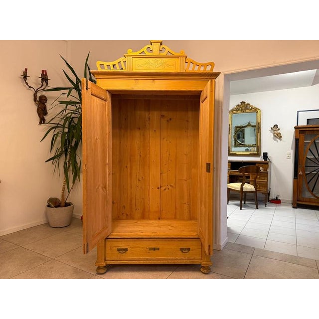 Farmhouse Wardrobe in Softwood For Sale - Image 4 of 18