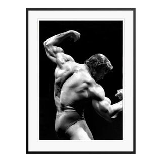 Arnold Schwarzenegger Flexing Black Framed Archival Pigment Print For Sale