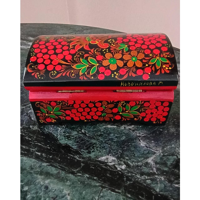 Folk Art 1970s Russian Signed Hand-Painted Lacquer Folk Art Box Case For Sale - Image 3 of 16
