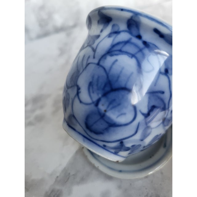 This lovely blue and white miniature planter is perfect for showcasing your favorite herbs. Enhance your room decor or a...