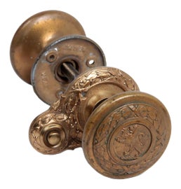 Example of Beaux-Arts Hardware
