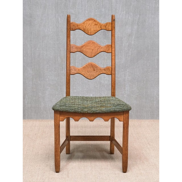 Dining Chairs in Oak and Pierre Frey Tweed from Henning Kjærnulf, 1960s, Set of 6 For Sale - Image 4 of 17