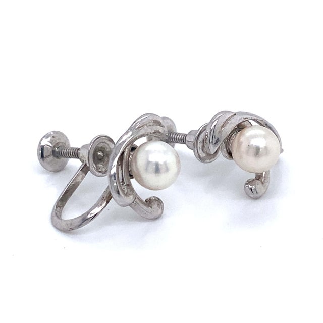 1990s 1990s Mikimoto Estate Akoya Pearl Clip On Earrings Sterling Silver 6mm 3.53 Grams, 2 pieces For Sale - Image 5 of 12
