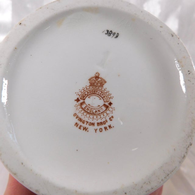 1920s 1920s Wa. Adderly Coffee Pot in White With Gold Trim For Sale - Image 5 of 6