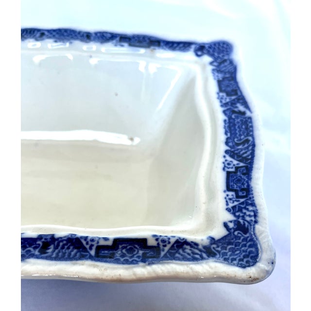 Blue Antique 19th Century "Mandarin" English Flow Blue Footed Serving Dishes - A Pair For Sale - Image 8 of 18