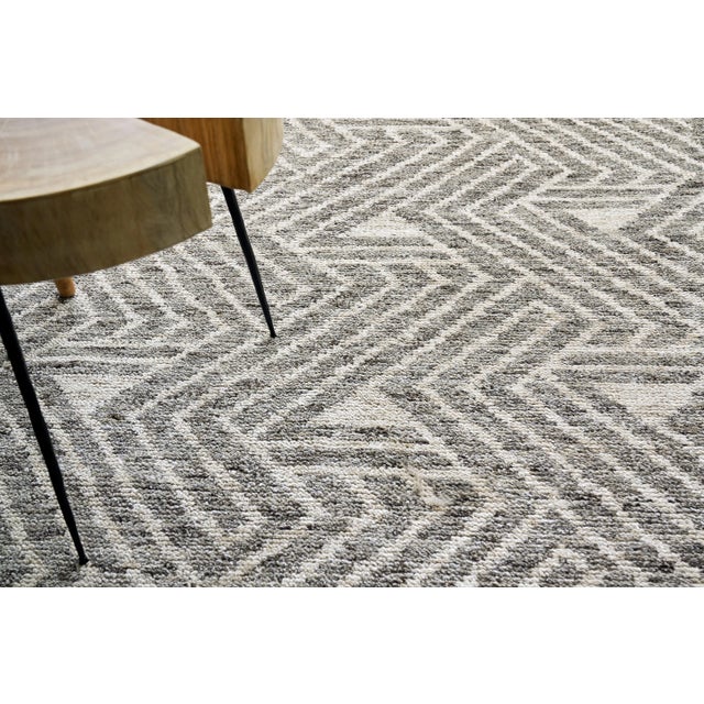 Transitional Exquisite Rugs Eaton Hand-Knotted New Zealand Wool & Bamboo Silk Charcoal/Ivory Rug-10'X14' For Sale - Image 3 of 7